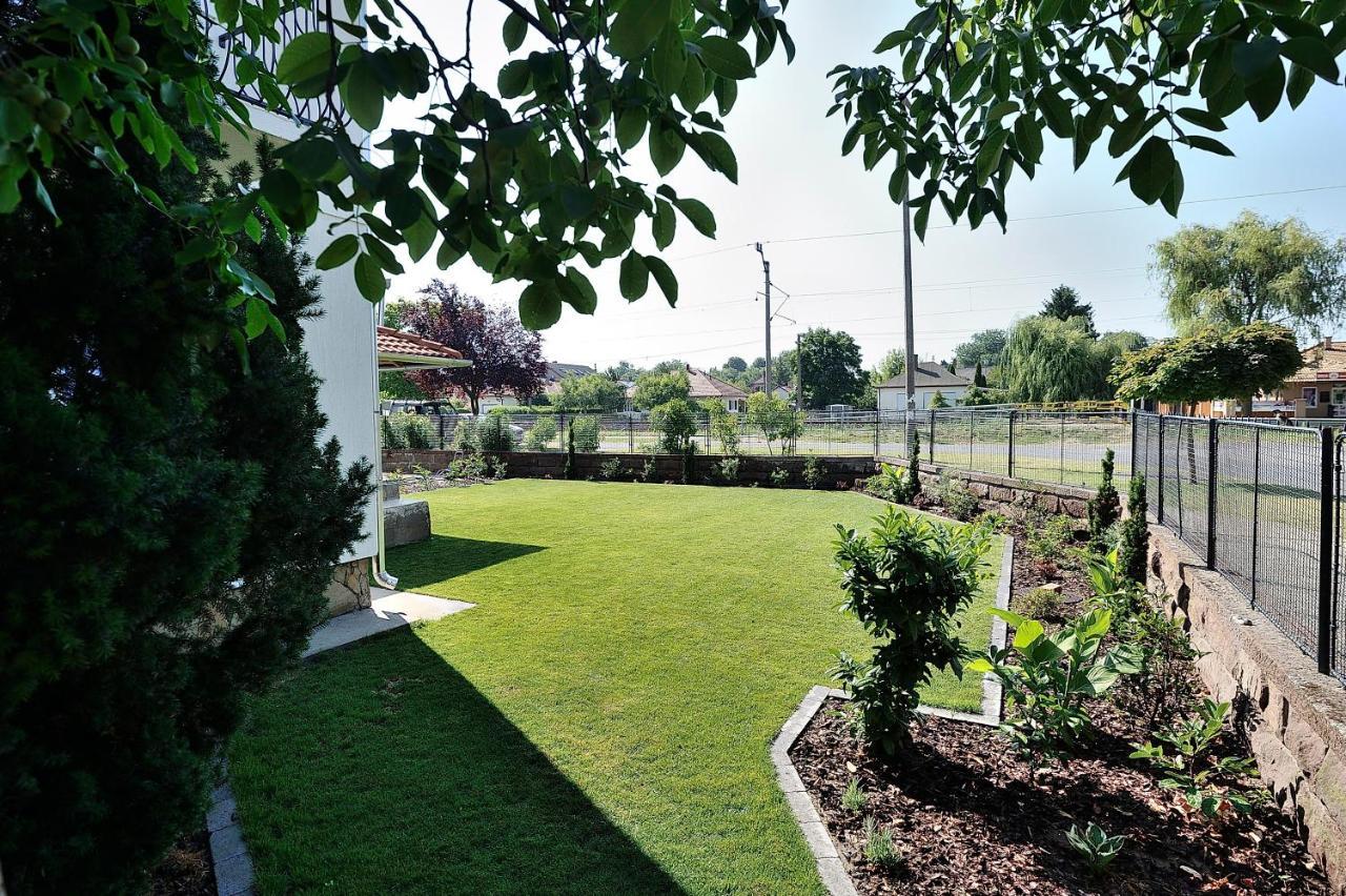 Best Apartman Lelle Balatonlelle Dış mekan fotoğraf